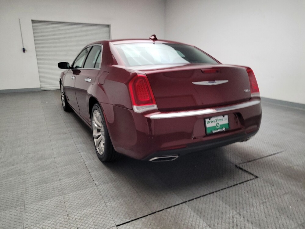 2019 Chrysler 300 in Riverside, CA 92504 - 18127442 6