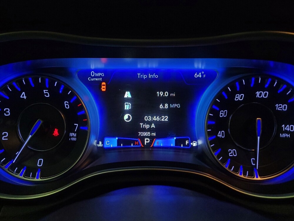 2019 Chrysler 300 in Riverside, CA 92504 - 18127442 23