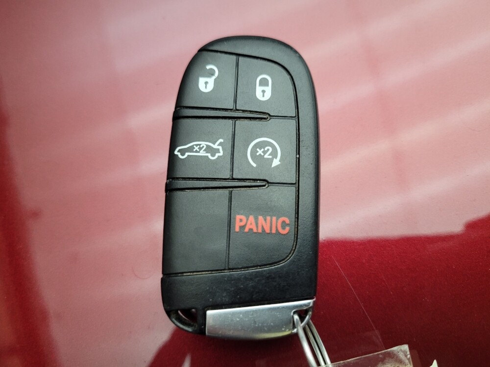 2019 Chrysler 300 in Riverside, CA 92504 - 18127442 32