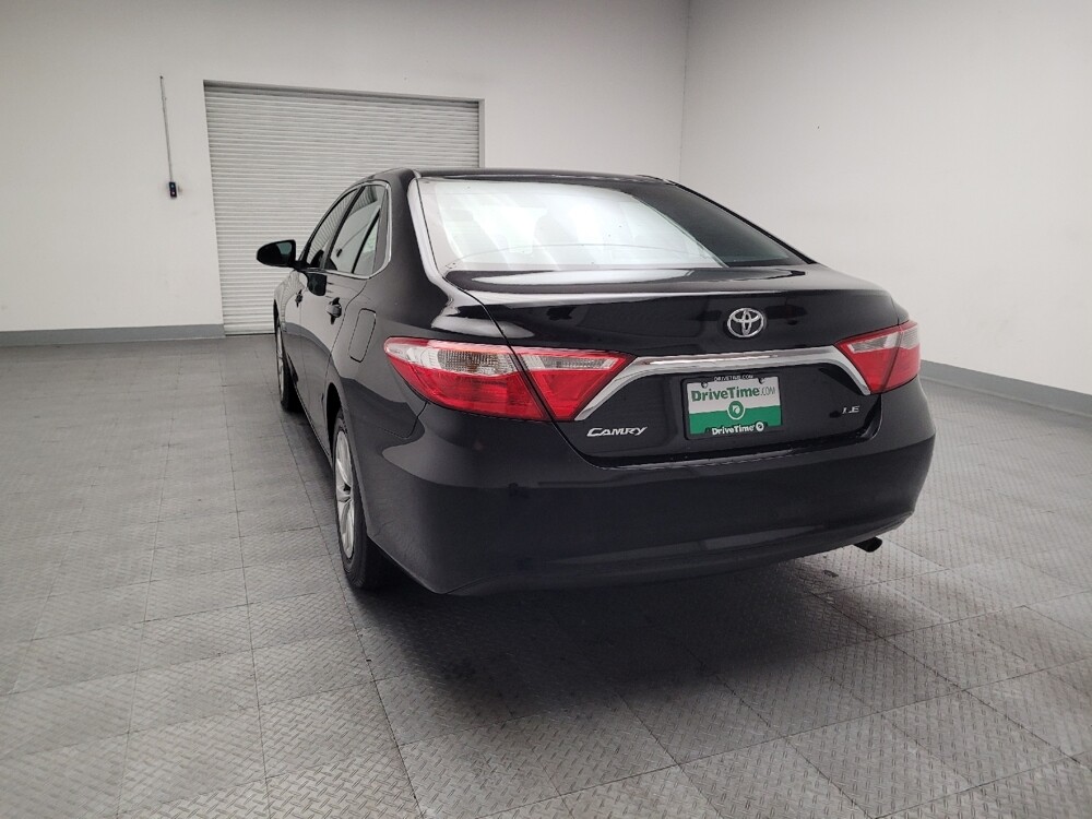 2015 Toyota Camry in Fresno, CA 93726 - 18127443 6