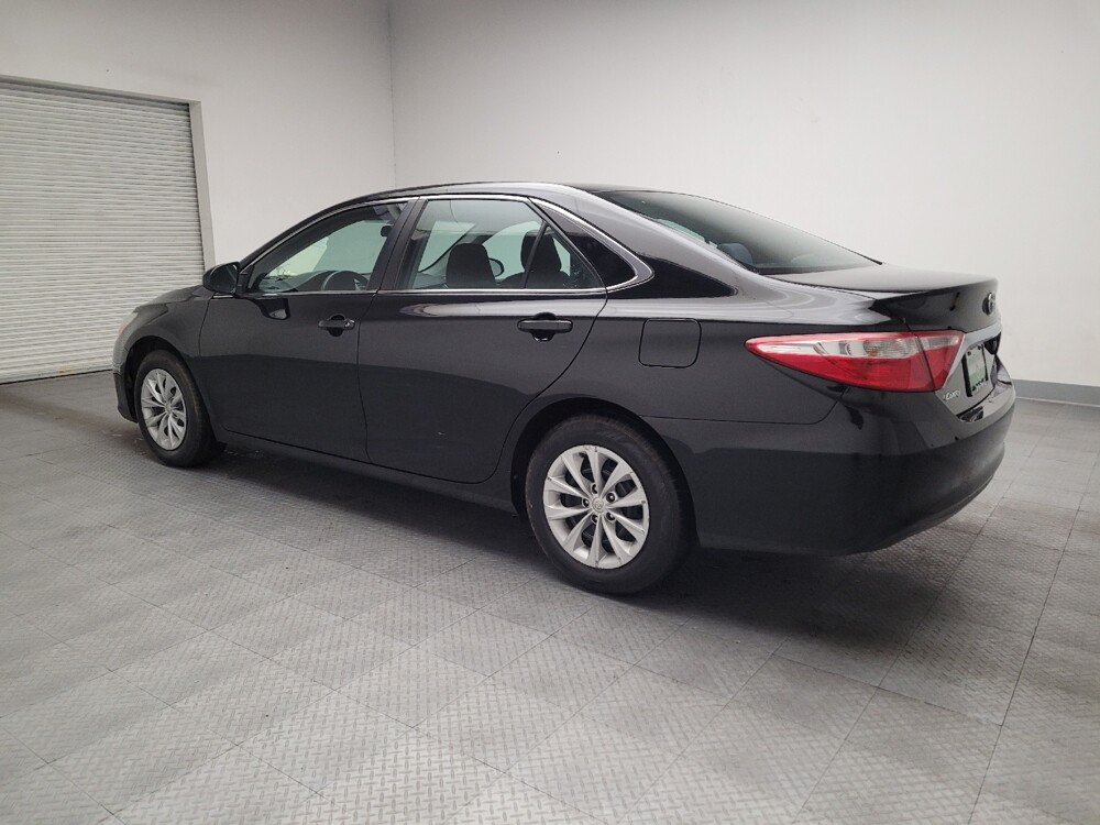 2015 Toyota Camry in Fresno, CA 93726 - 18127443 3