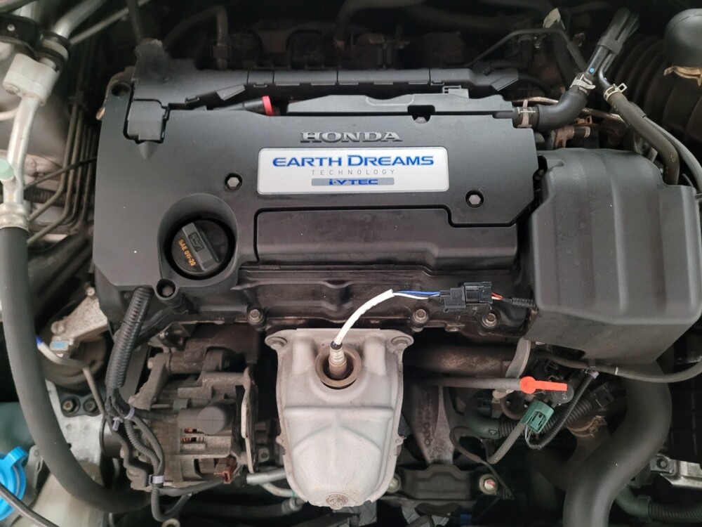 2015 Honda Accord in Riverside, CA 92504 - 18127445 30