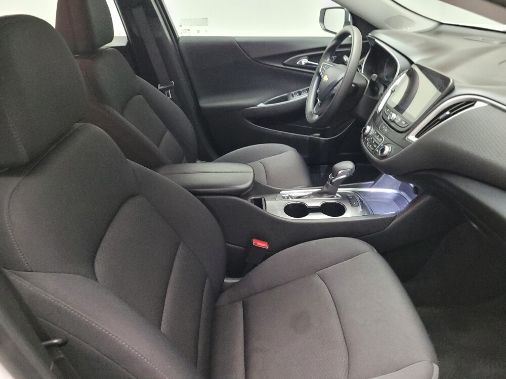 2025 Chevrolet Malibu in Sacramento, CA 95821 - 18127448 21