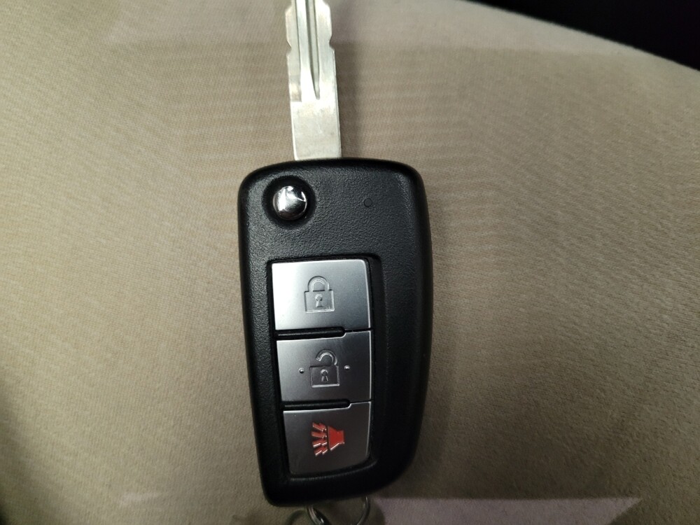 2016 Nissan Rogue in Sacramento, CA 95821 - 18127449 32