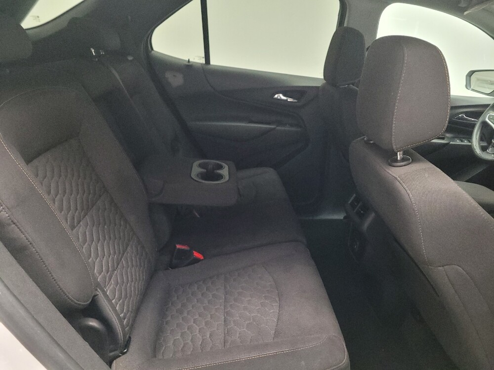 2019 Chevrolet Equinox in Riverside, CA 92504 - 18127451 19