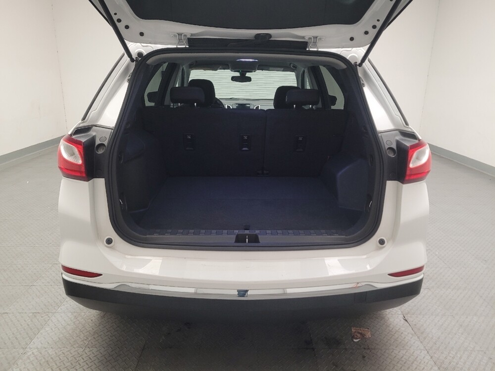 2019 Chevrolet Equinox in Riverside, CA 92504 - 18127451 29