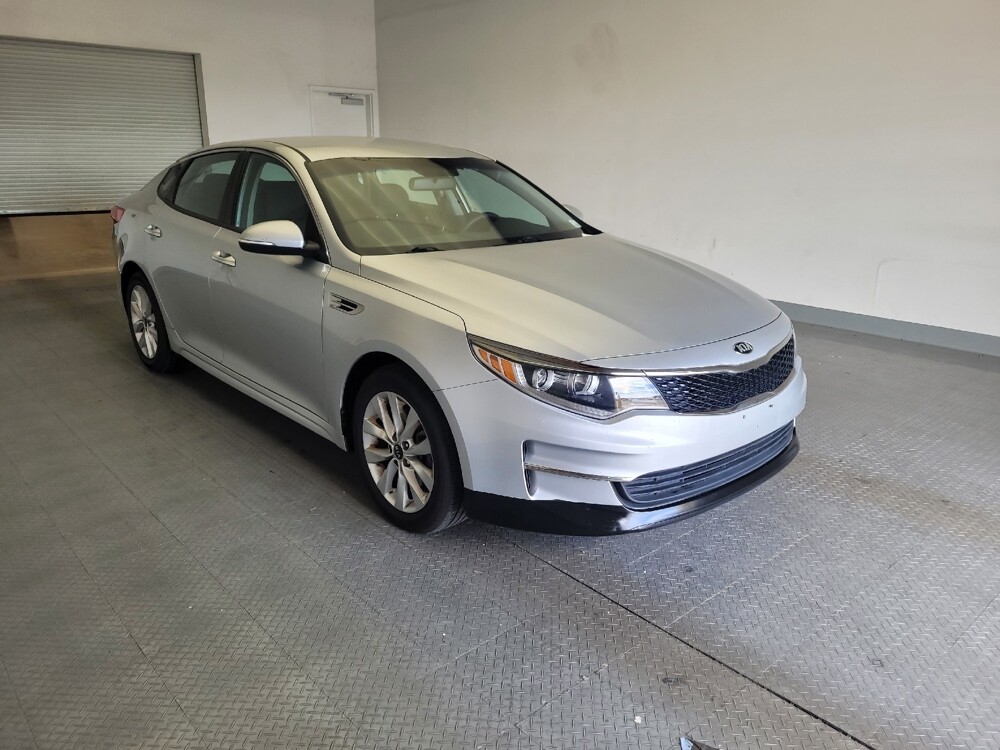 2017 Kia Optima in Riverside, CA 92504 - 18127454 13