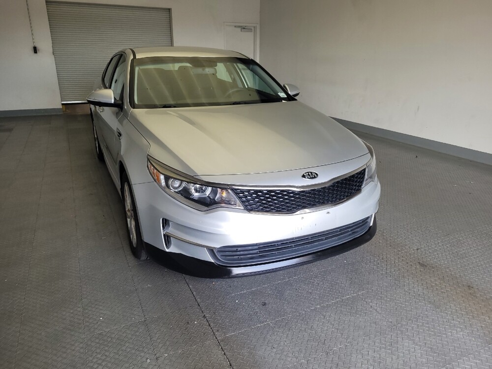 2017 Kia Optima in Riverside, CA 92504 - 18127454 14