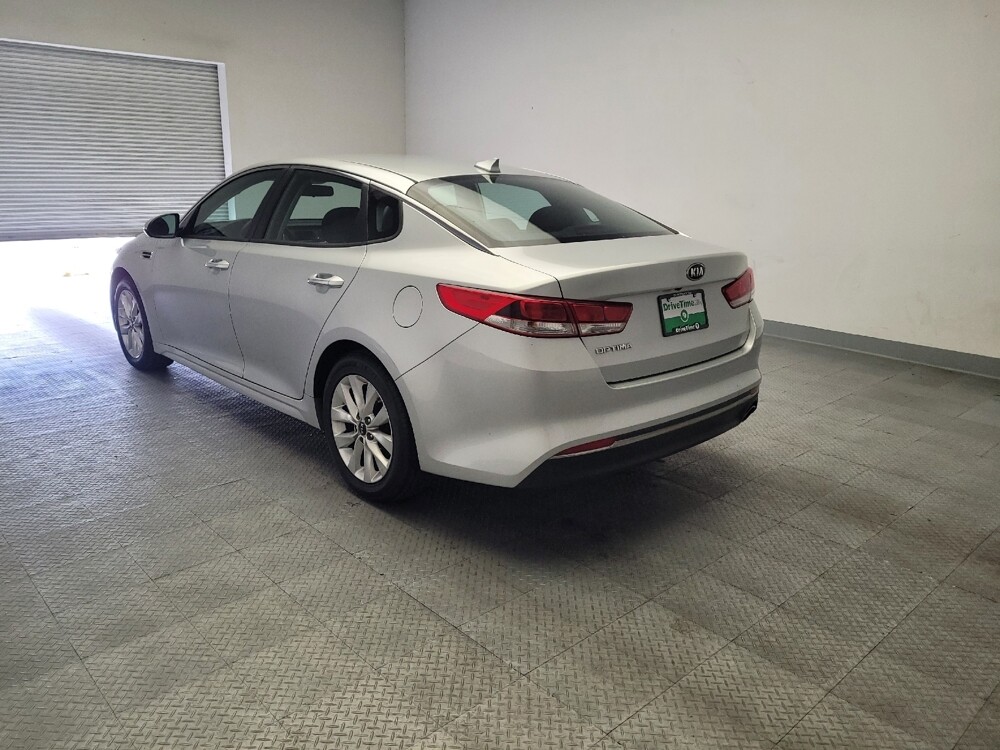 2017 Kia Optima in Riverside, CA 92504 - 18127454 5