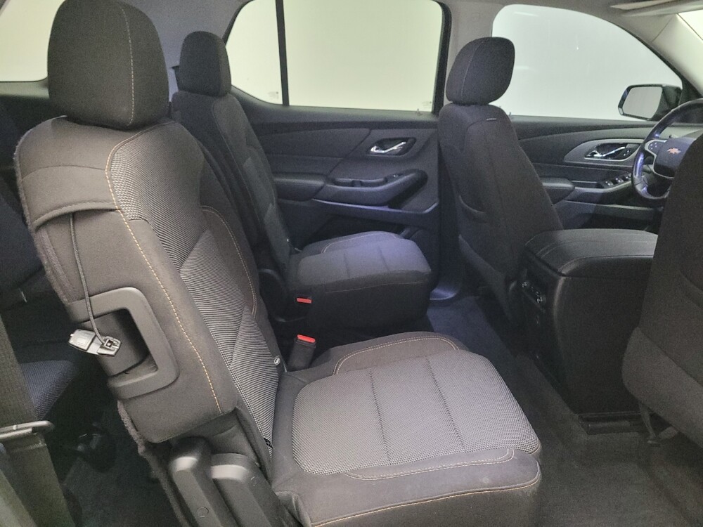 2019 Chevrolet Traverse in Riverside, CA 92504 - 18127458 19