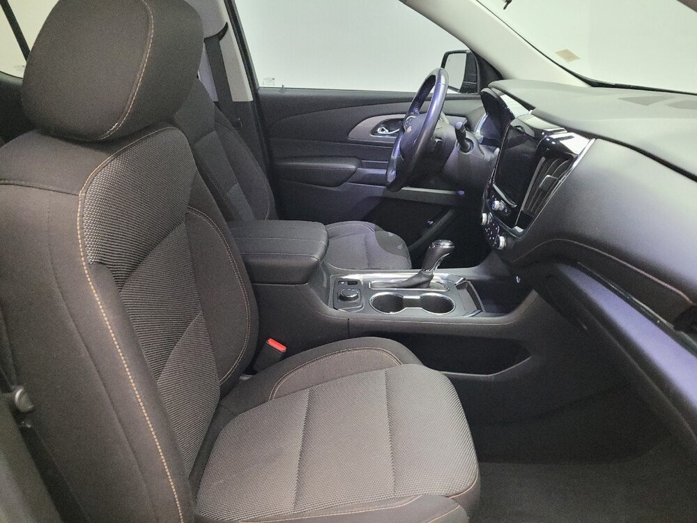 2019 Chevrolet Traverse in Riverside, CA 92504 - 18127458 21