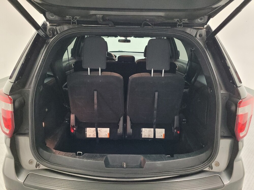 2019 Ford Explorer in Fresno, CA 93726 - 18127459 29