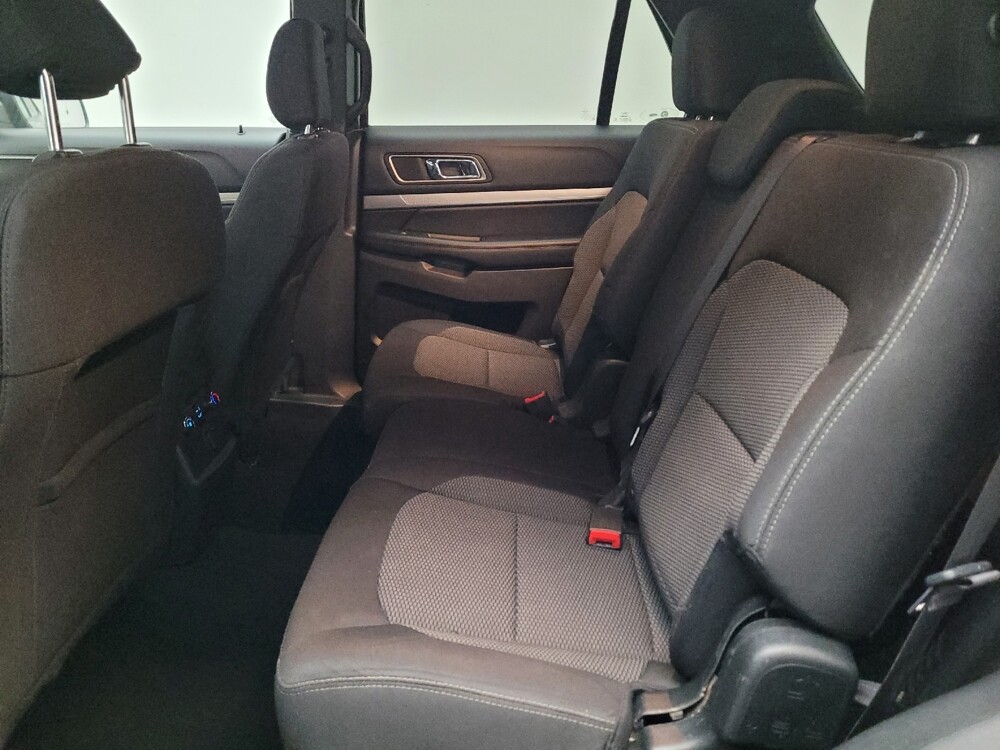 2019 Ford Explorer in Fresno, CA 93726 - 18127459 18