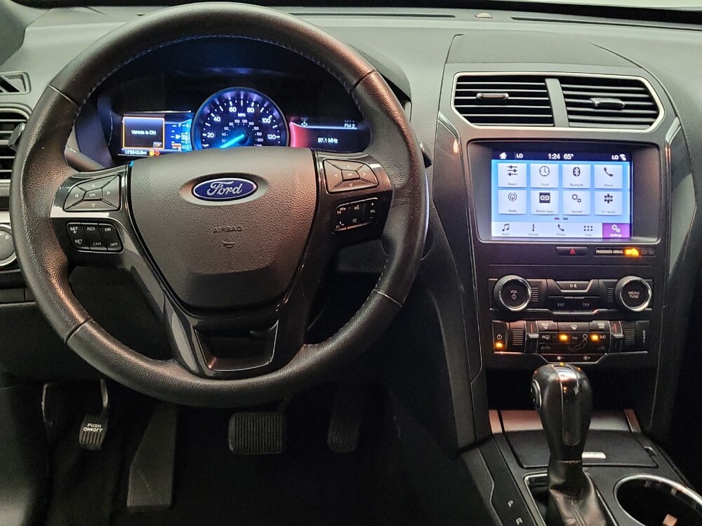 2019 Ford Explorer in Fresno, CA 93726 - 18127459 22