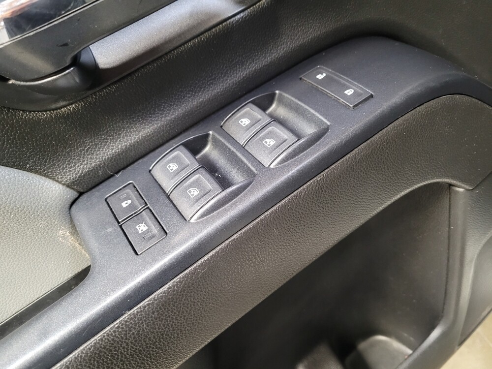 2019 Chevrolet Silverado 1500 in Sacramento, CA 95821 - 18127460 27