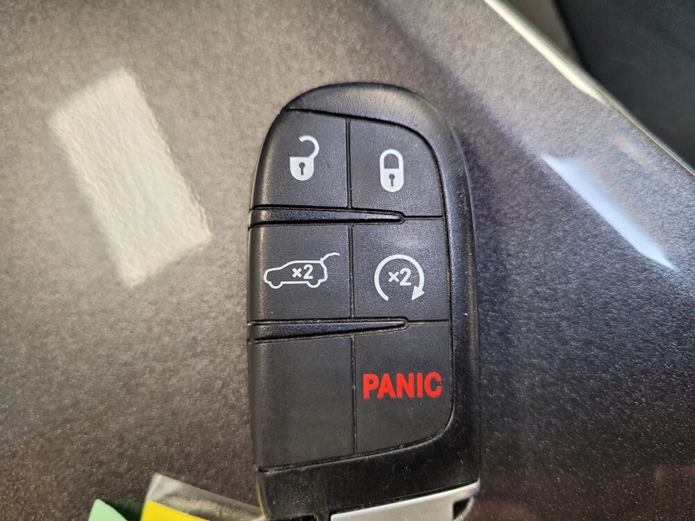 2020 Jeep Grand Cherokee in Montclair, CA 91763 - 18127462 32