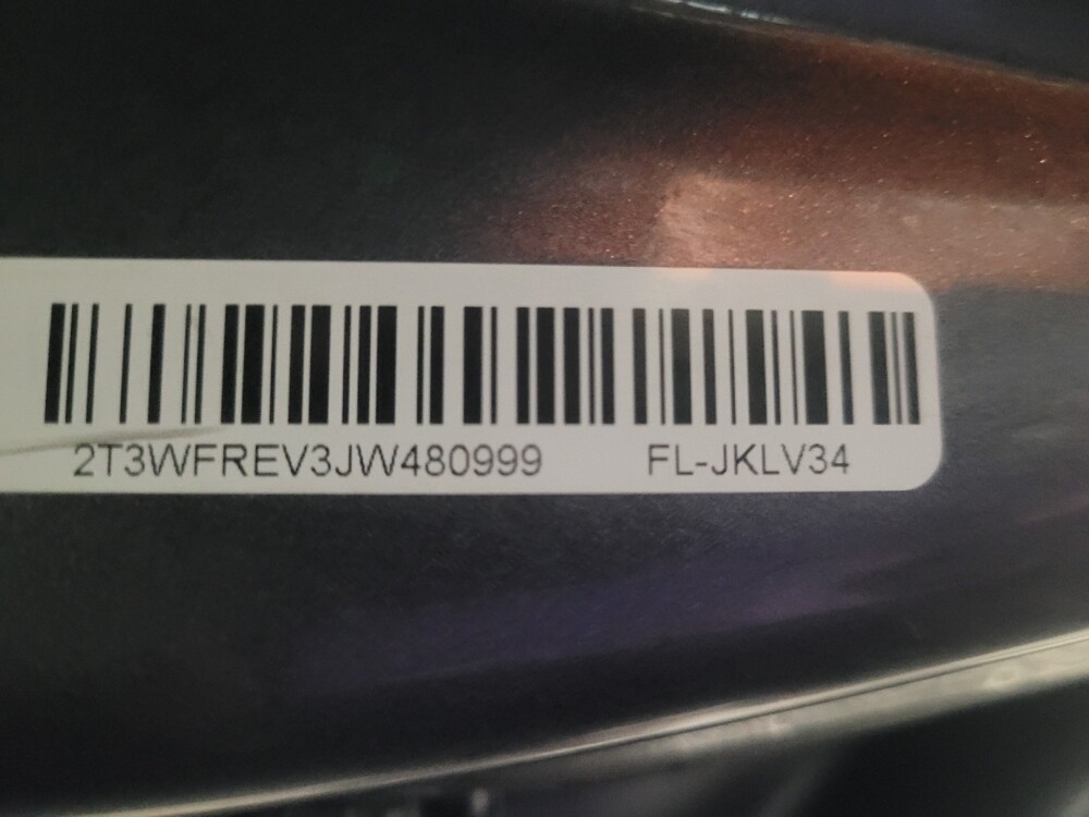 2018 Toyota RAV4 in Marietta, GA 30062 - 18127465 33