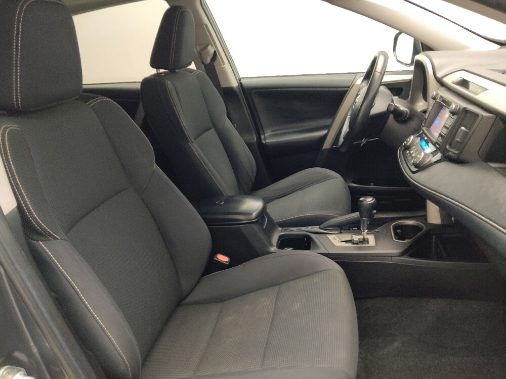 2018 Toyota RAV4 in Marietta, GA 30062 - 18127465 21