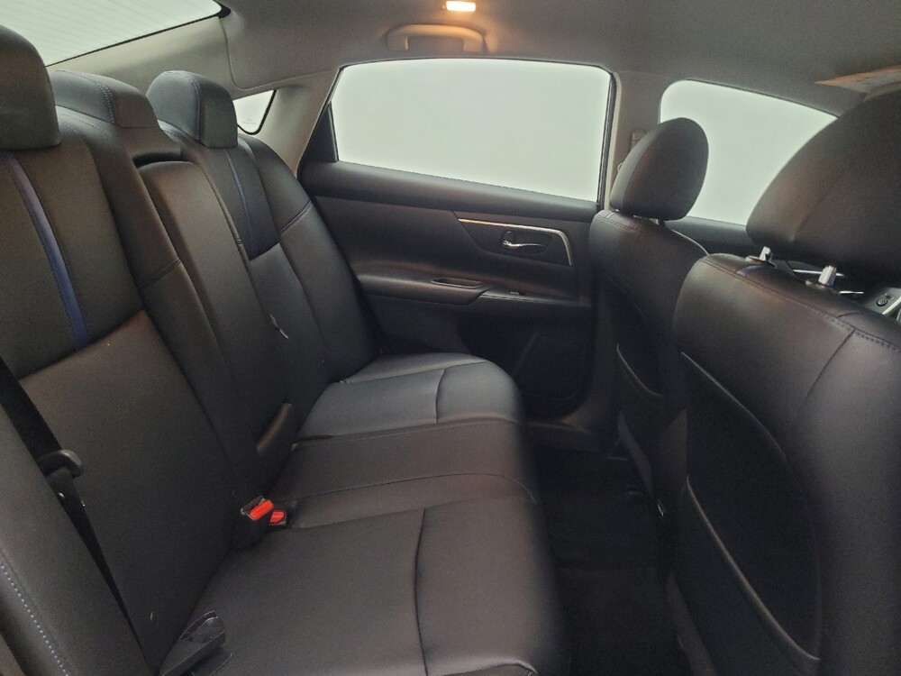 2018 Nissan Altima in Knoxville, TN 37923 - 18127476 19