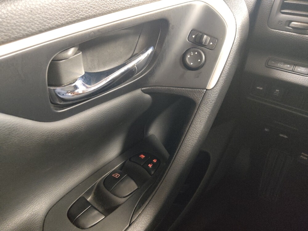 2018 Nissan Altima in Knoxville, TN 37923 - 18127476 27