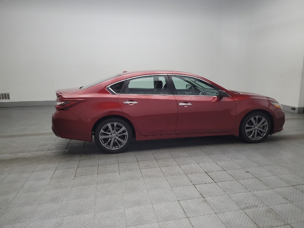 2018 Nissan Altima in Knoxville, TN 37923 - 18127476 10