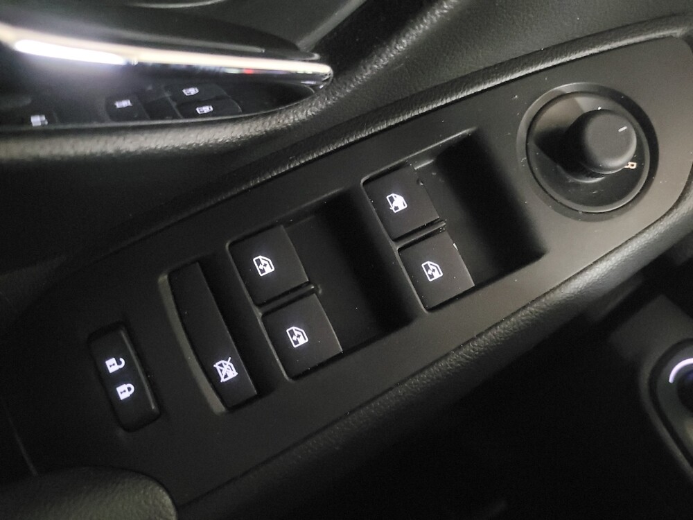 2020 Chevrolet Trax in Marietta, GA 30062 - 18127481 27