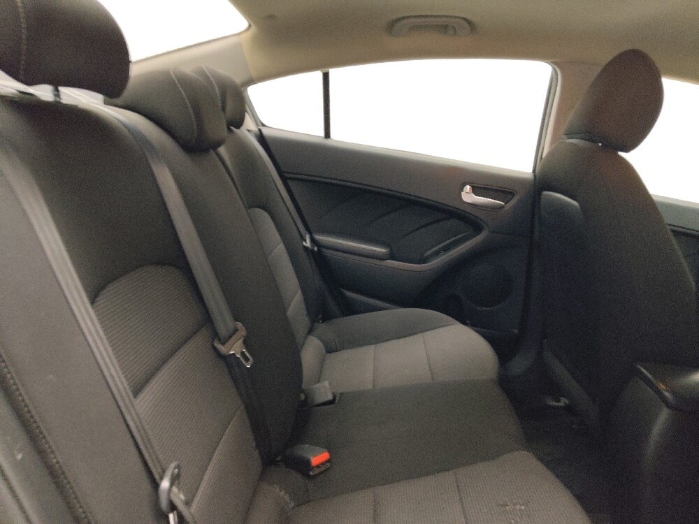 2018 Kia Forte in Augusta, GA 30907 - 18127483 19