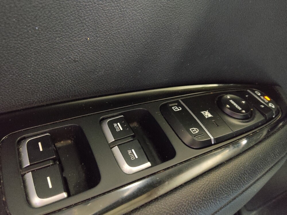 2018 Kia Optima in Marietta, GA 30062 - 18127484 27