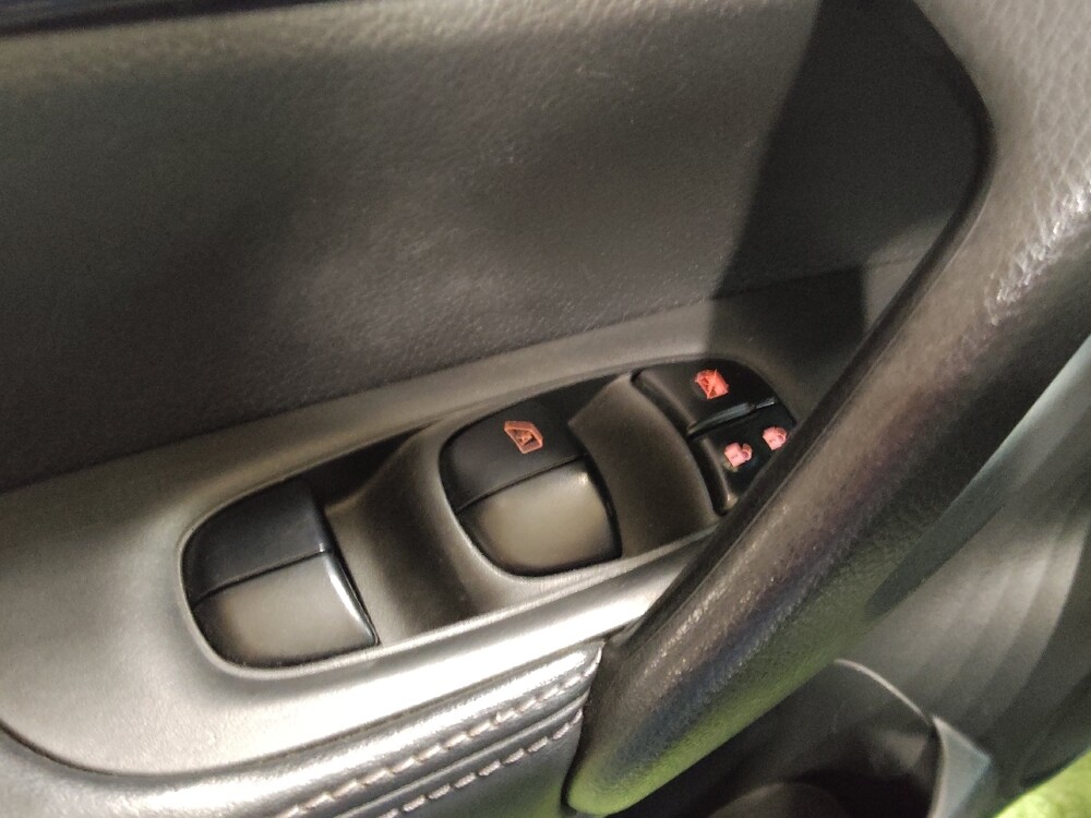 2017 Nissan Rogue Sport in Live Oak, TX 78233 - 18127487 27