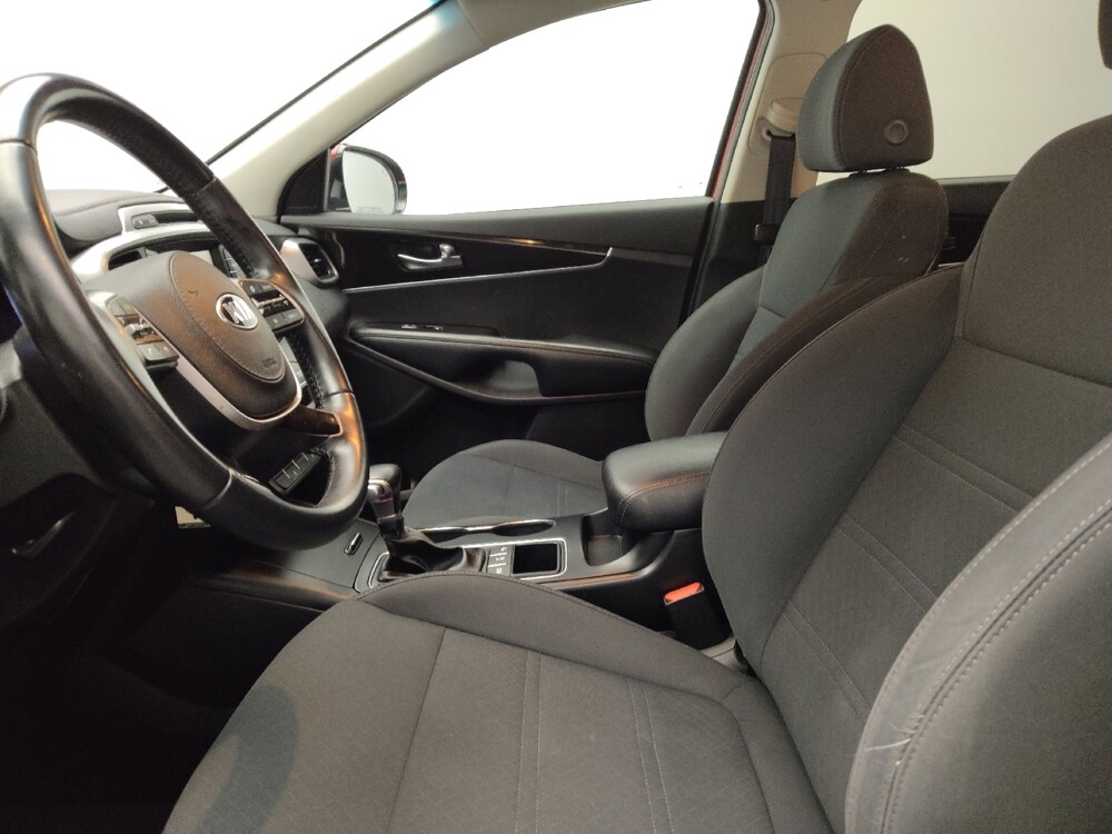2019 Kia Sorento in Arlington, TX 76011 - 18127490 17