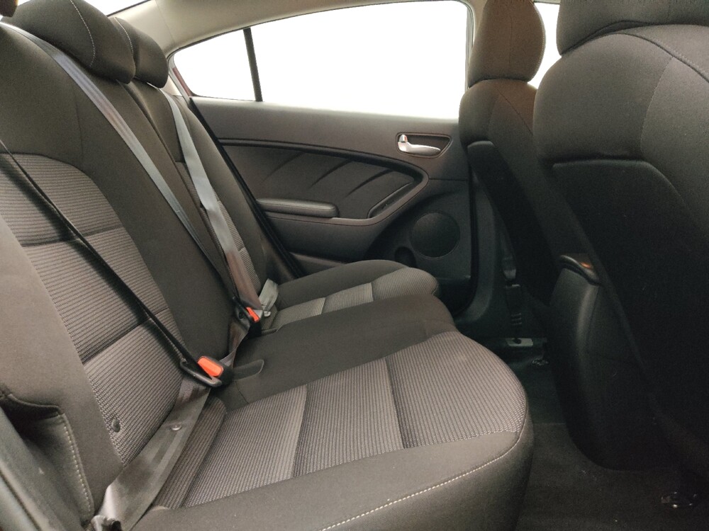 2017 Kia Forte in Tulsa, OK 74145 - 18127493 19