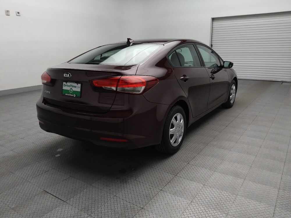 2017 Kia Forte in Tulsa, OK 74145 - 18127493 9
