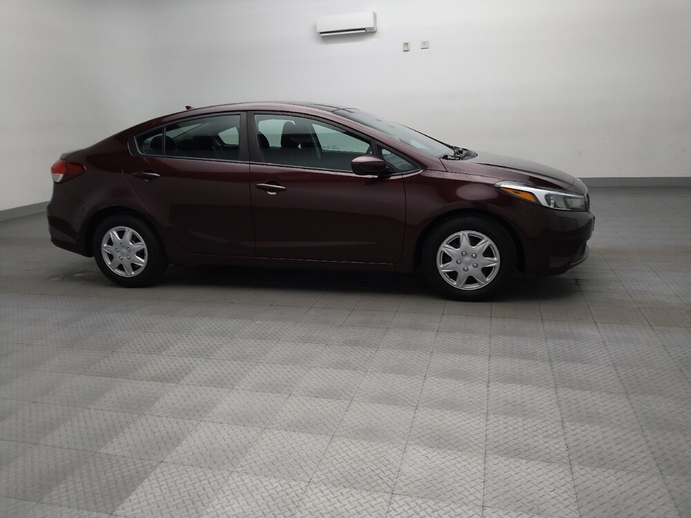 2017 Kia Forte in Tulsa, OK 74145 - 18127493 11