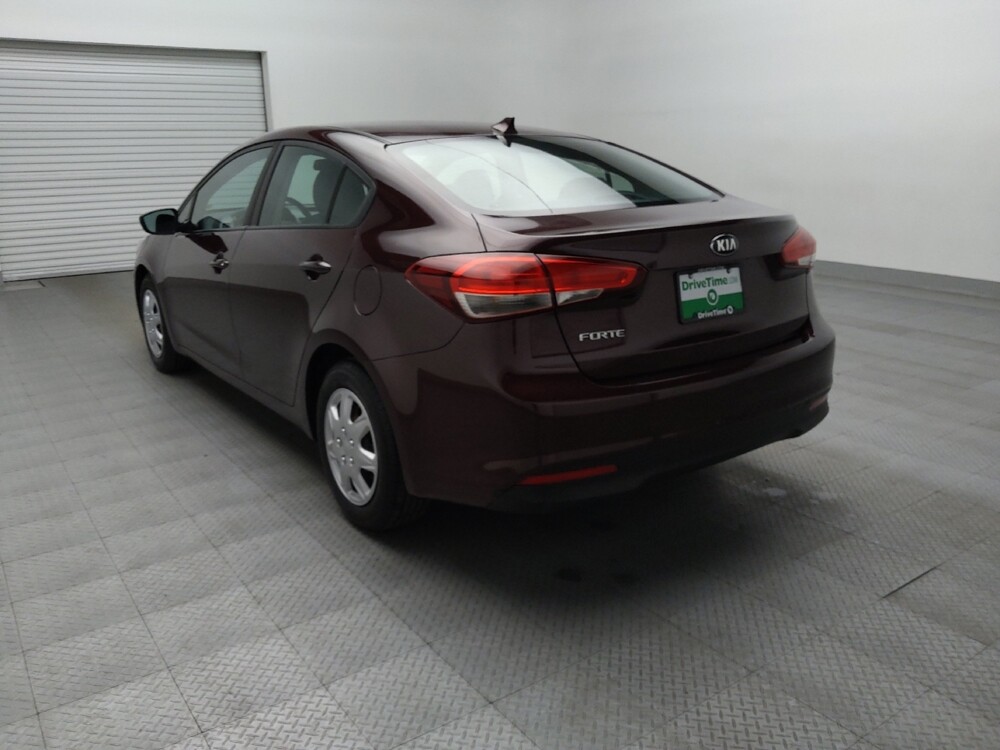 2017 Kia Forte in Tulsa, OK 74145 - 18127493 5