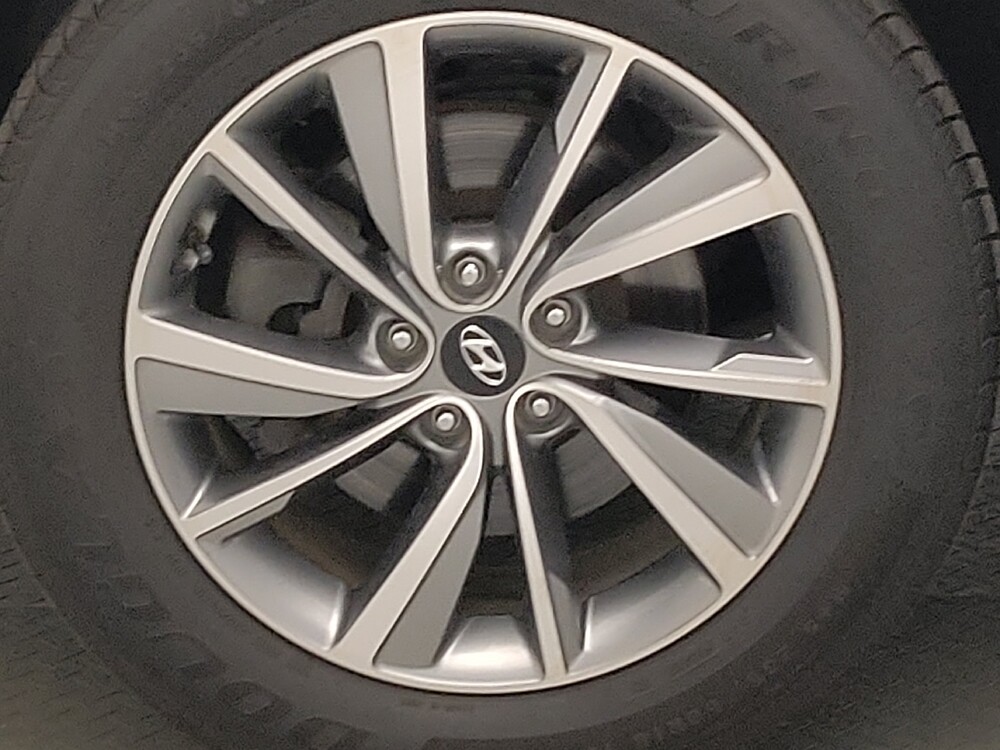 2020 Hyundai Santa Fe in Round Rock, TX 78664 - 18127500 31