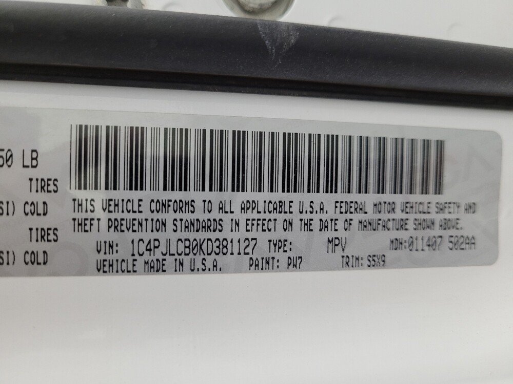 2019 Jeep Cherokee in Chandler, AZ 85225 - 18127503 33