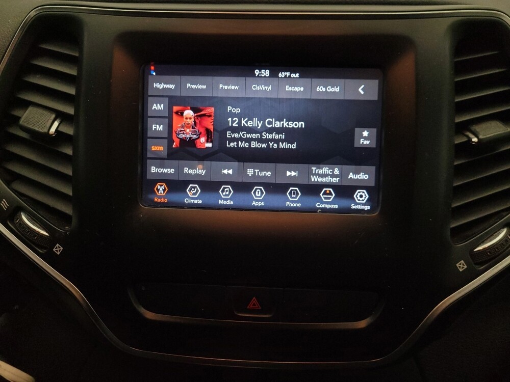 2019 Jeep Cherokee in Chandler, AZ 85225 - 18127503 25