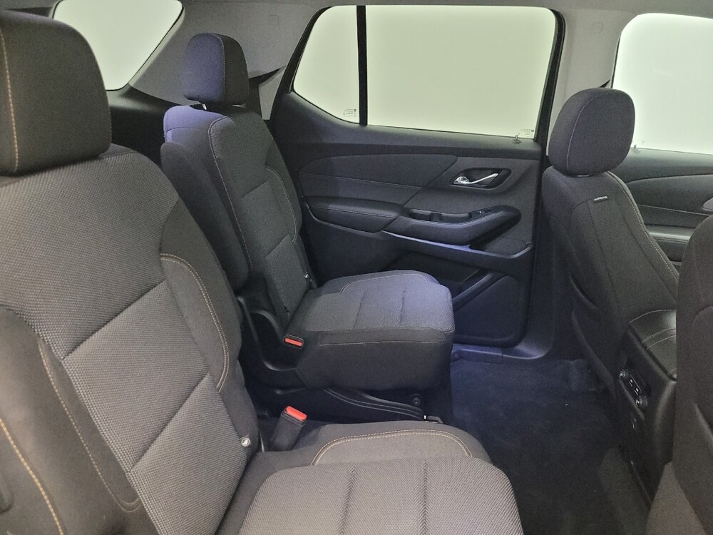 2020 Chevrolet Traverse in Mesa, AZ 85210 - 18127506 19