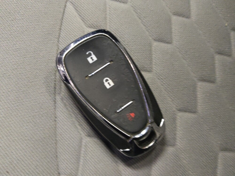 2020 Chevrolet Equinox in Glendale, AZ 85301 - 18127509 32