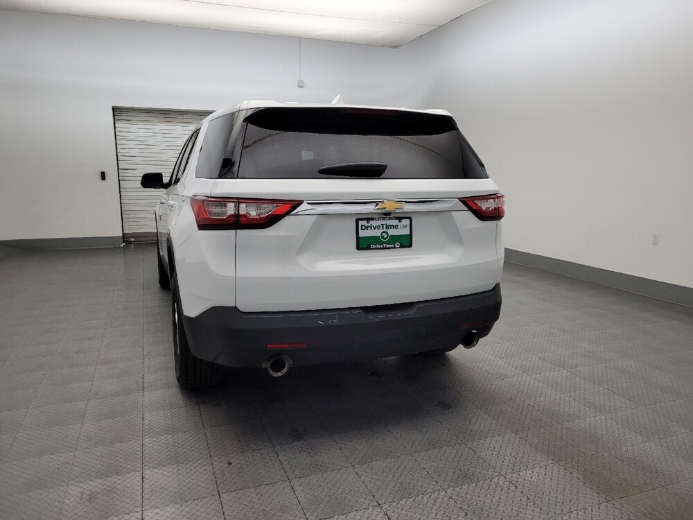 2020 Chevrolet Traverse in Glendale, AZ 85301 - 18127514 6