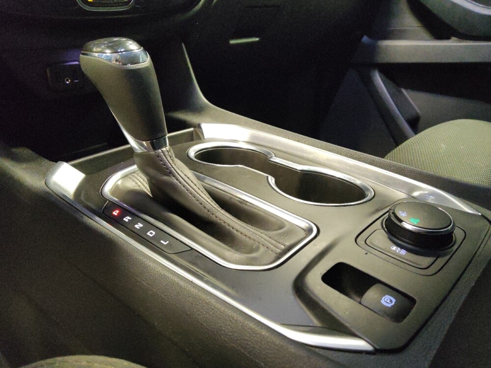 2020 Chevrolet Traverse in Glendale, AZ 85301 - 18127514 26