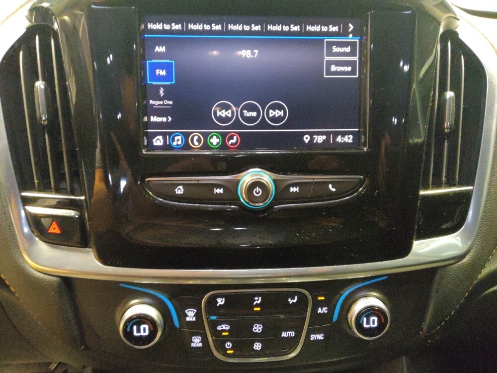 2020 Chevrolet Traverse in Glendale, AZ 85301 - 18127514 25