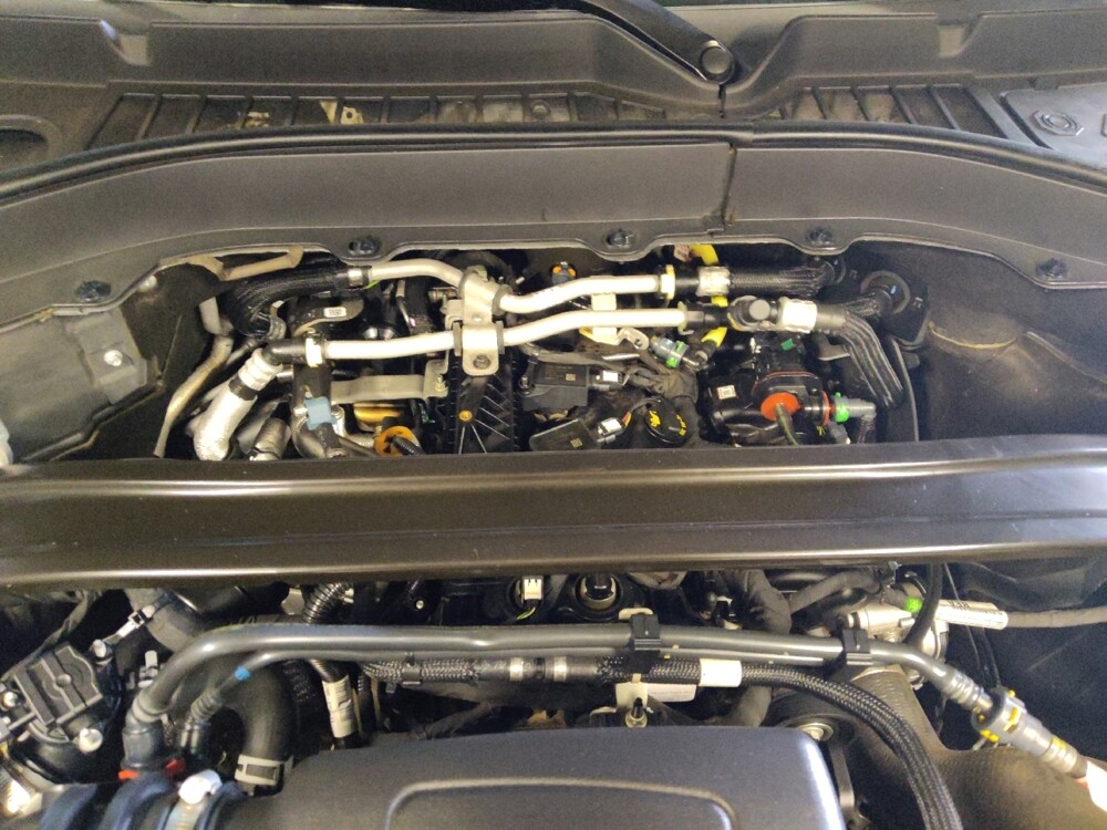 2021 Ford Explorer in Phoenix, AZ 85022 - 18127518 30