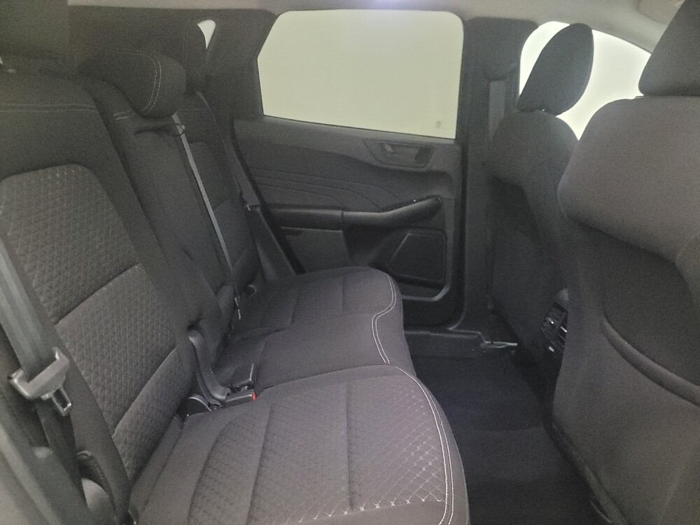 2023 Ford Escape in Glendale, AZ 85301 - 18127521 19