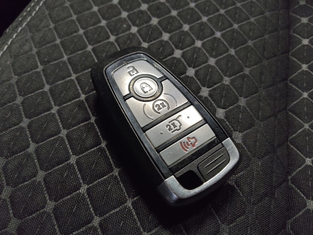 2023 Ford Escape in Glendale, AZ 85301 - 18127521 32