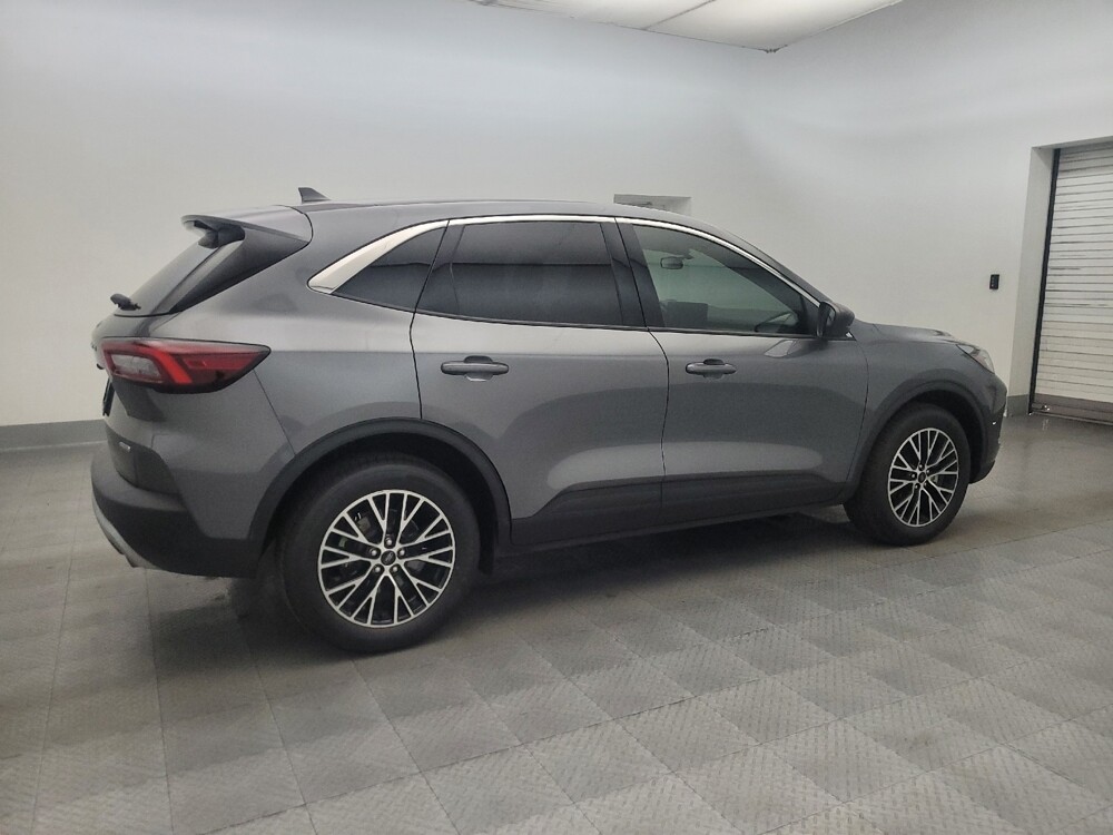 2023 Ford Escape in Glendale, AZ 85301 - 18127521 10