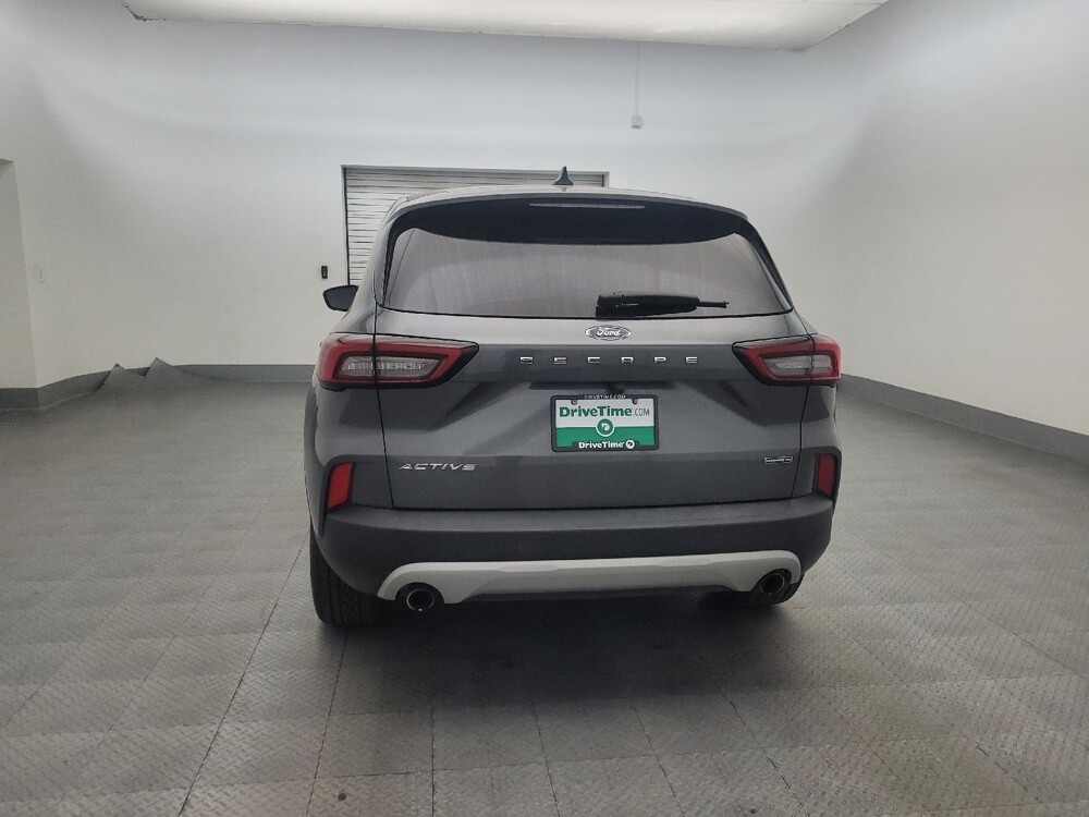 2023 Ford Escape in Glendale, AZ 85301 - 18127521 6