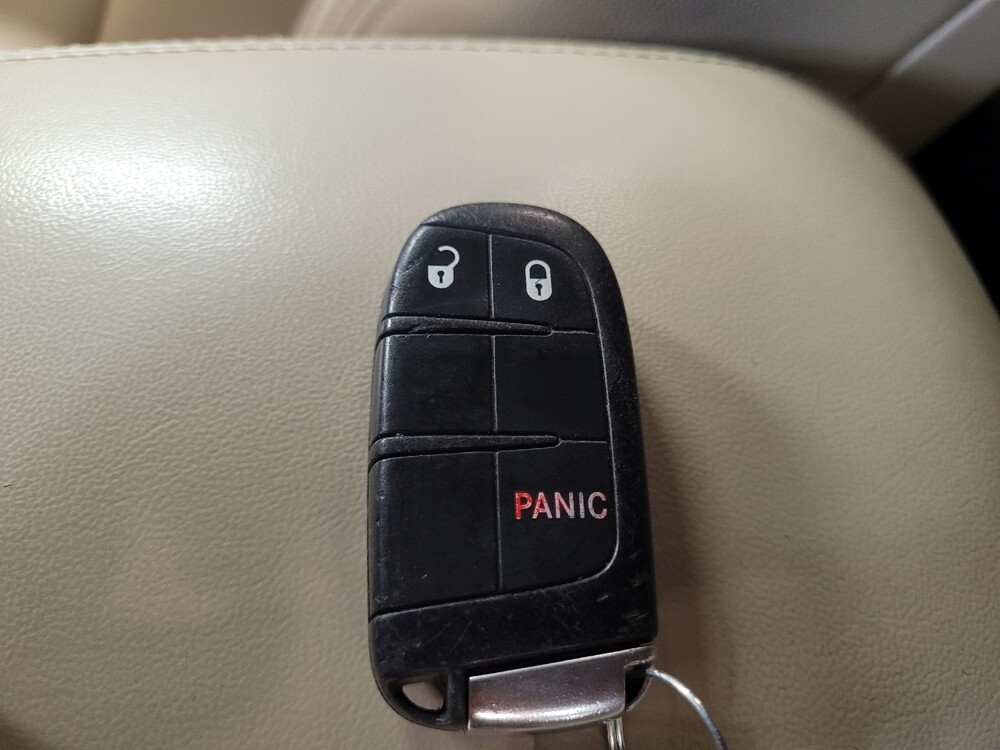 2018 Jeep Grand Cherokee in Morrow, GA 30260 - 18127529 32