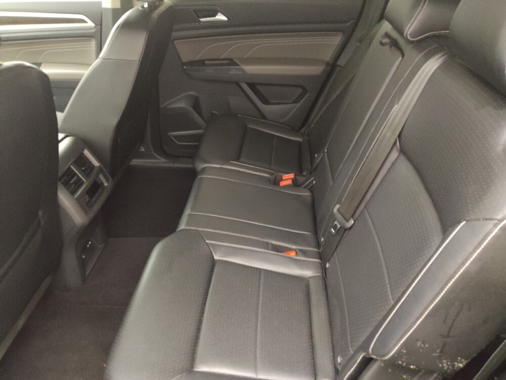 2021 Volkswagen Atlas in Tampa, FL 33612 - 18127533 18