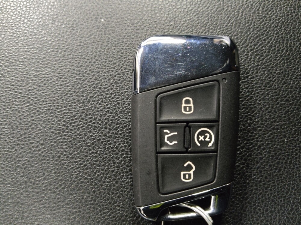 2021 Volkswagen Atlas in Tampa, FL 33612 - 18127533 32